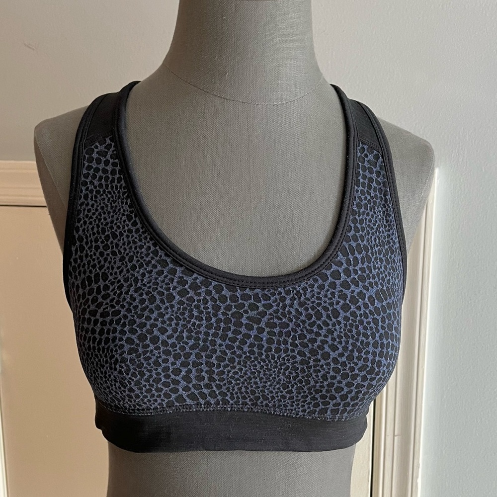 Manduka sports bra